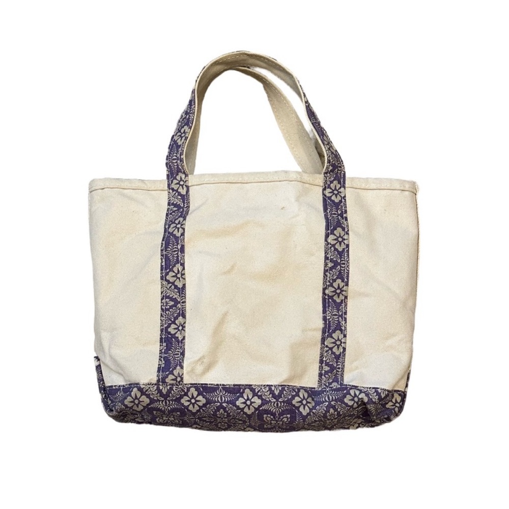 L.L. Bean Boat and Tote rare purple hibiscus pattern - Medium w/ Short straps - Picture 2 of 14